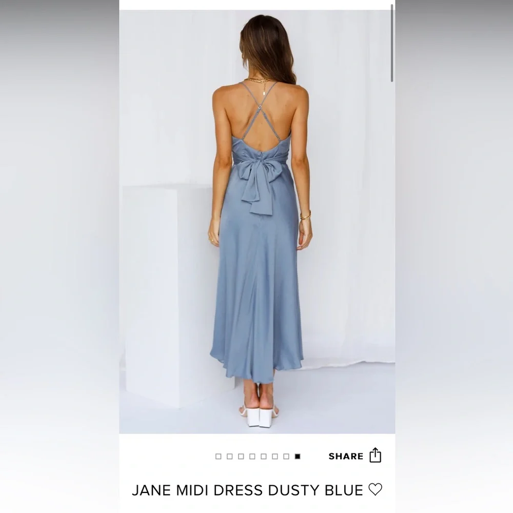 Hello Molly Dusty blue midi dress - Picture 2 of 4